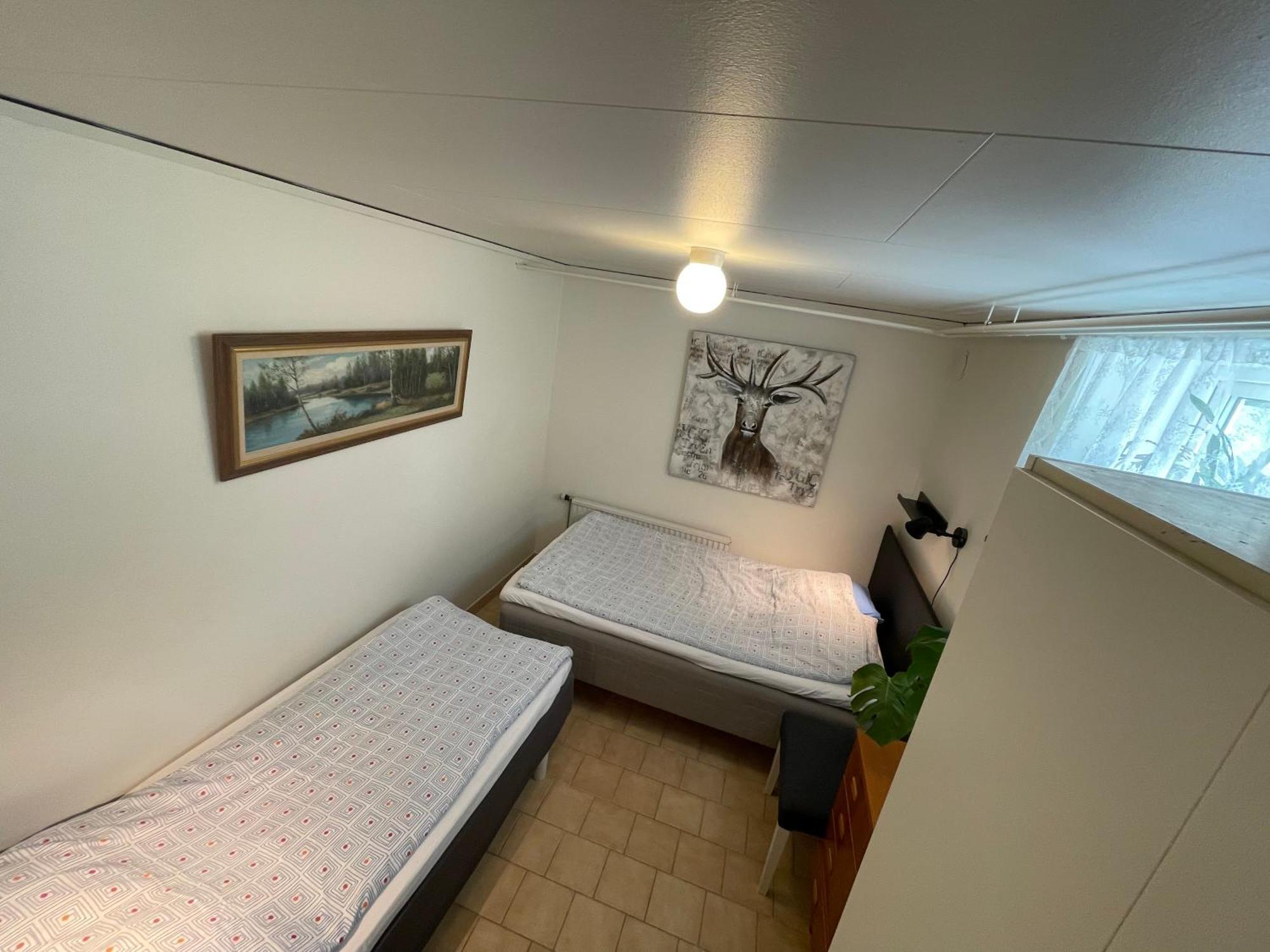Kaellarlaegenhet Centrumvaegen Gusum Extérieur photo